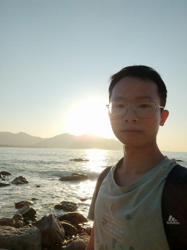 微光的第一张照片--深圳相亲服务中心