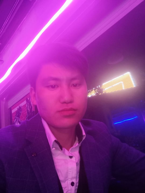 贾建的第一张照片--深圳相亲服务中心